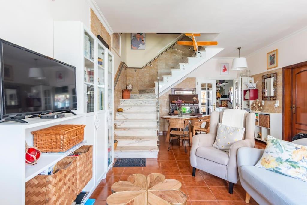 Suite Mendanha Samora Correia Exteriér fotografie